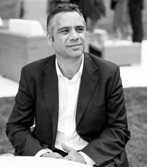 Le pianiste David Lévy